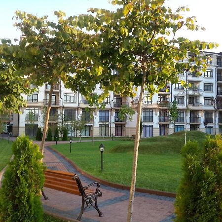 Айвазовский Парк Pomorie Exterior foto